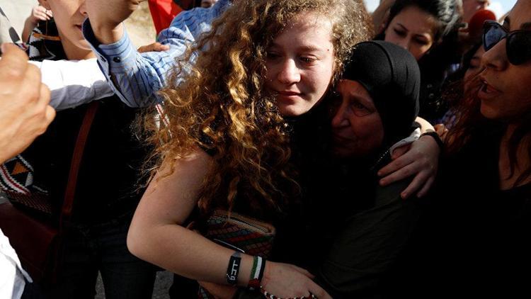 Filistinin en cesur kızı 8 ay sonra serbest