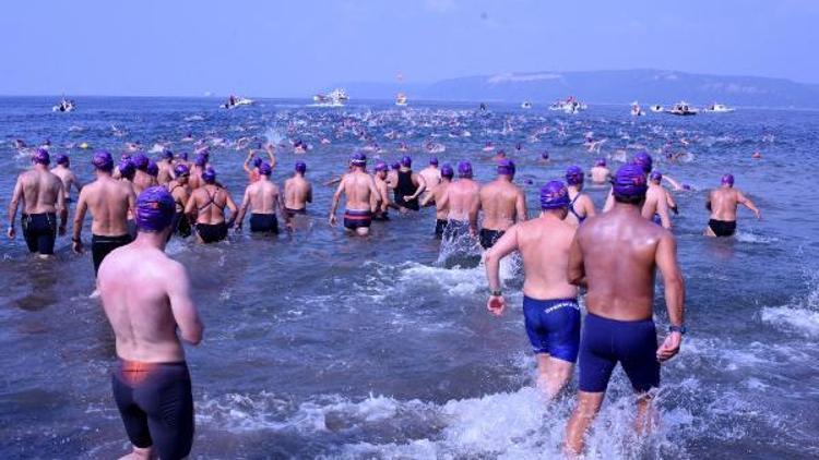 Çanakkale Boğazında kulaçlar Troya Yılı için attı