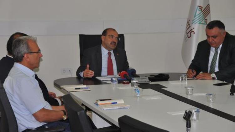Bitlis Valisi Ustaoğlundan ishal vakalarıyla ilgili açıklama