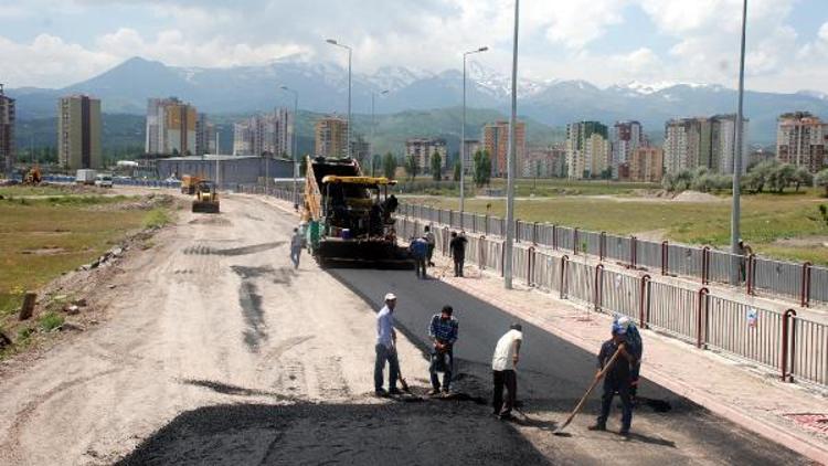 Melikgazide ilçesinde 141 noktada çalışma yapılıyor