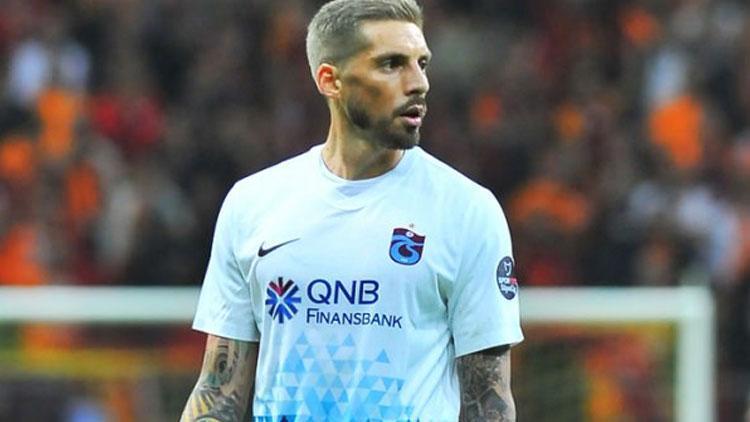 Sante Fenin gözdesi Jose Sosa