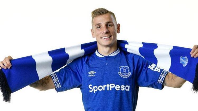 Everton, Lucas Digneyi kadrosuna kattı