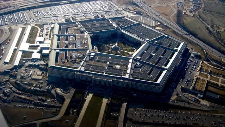 Pentagon bütçesi Trumpın masasında