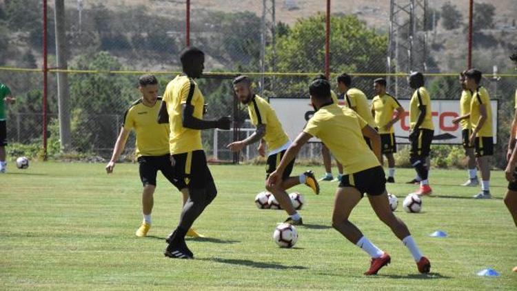 Yeni Malatyaspor, kendi tesislerinde çalışmalarını sürdürüyor