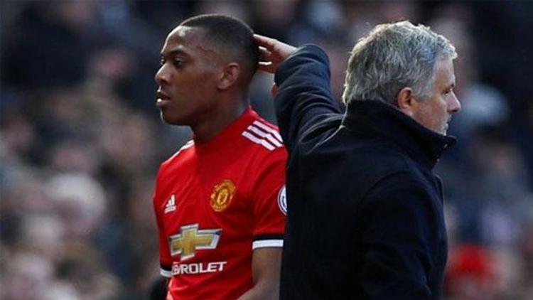 Anthony Martial: Mourinho bana karışamaz