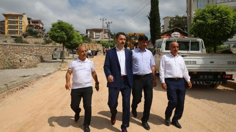 Başkan Eroğlu, mahalledeki çalışmaları yerinde inceledi