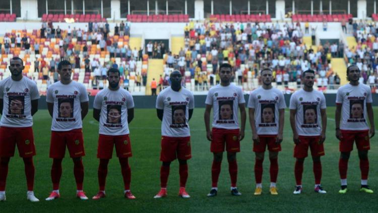 Yeni Malatyasporlu futbolculardan Mesut Özile destek