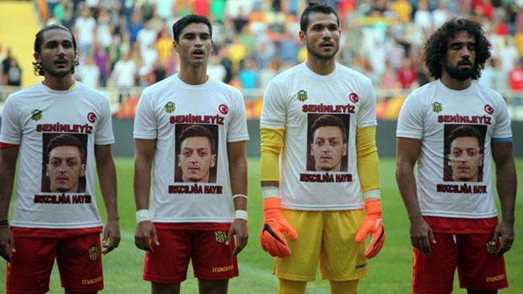 Yeni Malatyasporlu futbolculardan Mesut Özile destek geldi