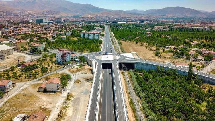 Alparslan Türkeş Bulvarı asfaltlandı