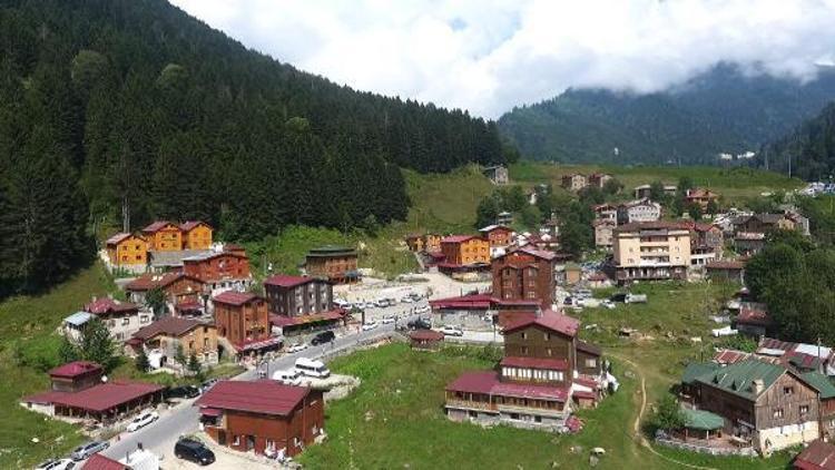 Ayder Yaylası turistleri bekliyor