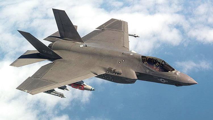 F-35’in sırlarını çöpçatanlık sitesinde kaptırdı