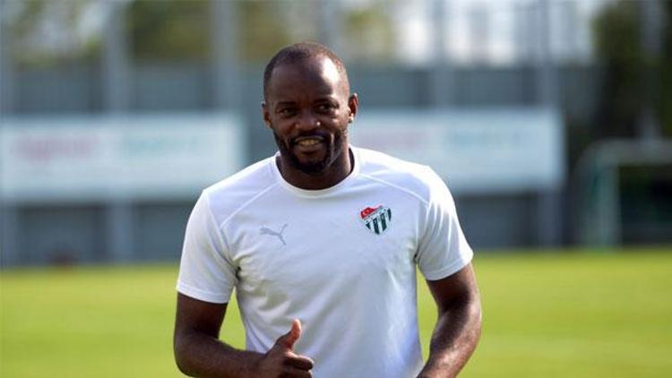 Bursaspor’da Necid ve Kembo yeniden takıma döndü