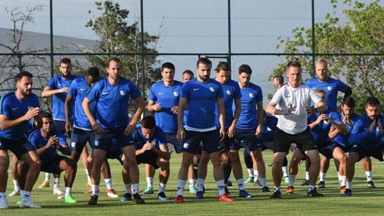 Büyükşehir Belediye Erzurumsporda Atiker Konyaspor maçı hazırlıkları sürüyor