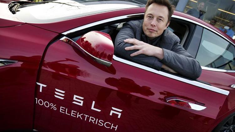 Tesla borsadan çekiliyor