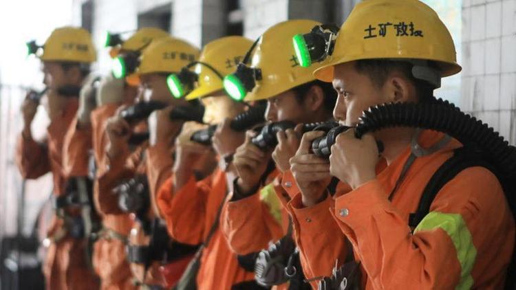 Çinde maden ocağındaki patlamada ölü sayısı 13e yükseldi