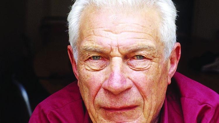 John Berger  ve Selçuk  Demirel  anımsatıyor: Zaman boş değil, açıktır...