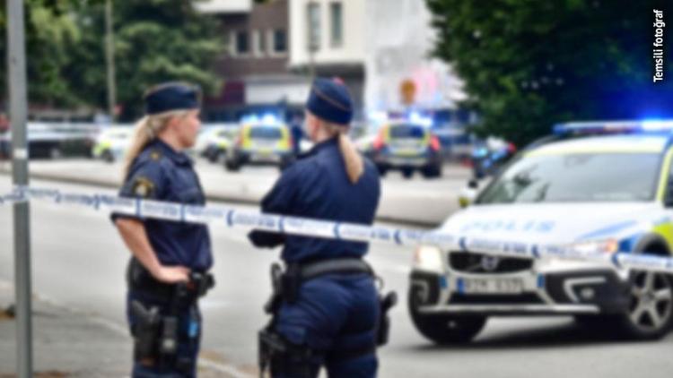 İsveç polisi elinde oyuncak silah bulunan otistik gencin kolunu kırmış