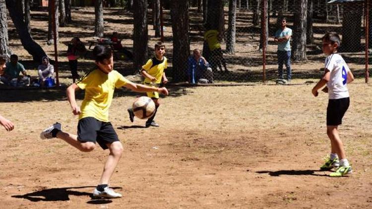 Zorkun Yaylasında futbol turnuvası