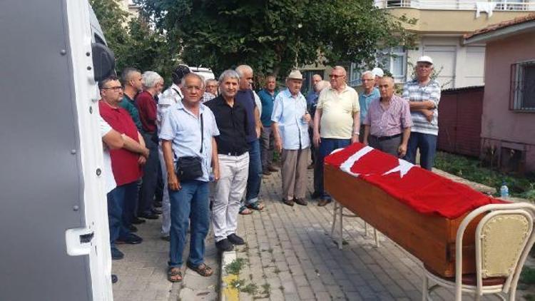 Lüleburgaz’ın en eski ilköğretim müfettişi Şükrü Akdeniz, yaşamını yitirdi