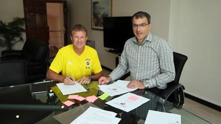 Fenerbahçe, Erwin Koeman ile sözleşme imzaladı