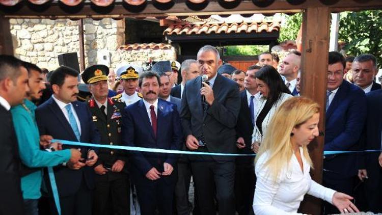 Çanakkalede restore edilen Atatürk Evi Müzesi ziyarete açıldı