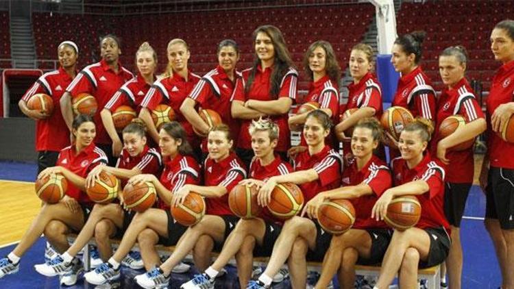 Milliler, FIBA Kadınlar Dünya Kupasına madalya için gidecek