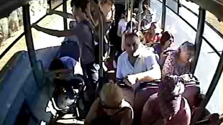 Halk otobüsü şoförü, bayılan kadın yolcuyu hastaneye götürdü