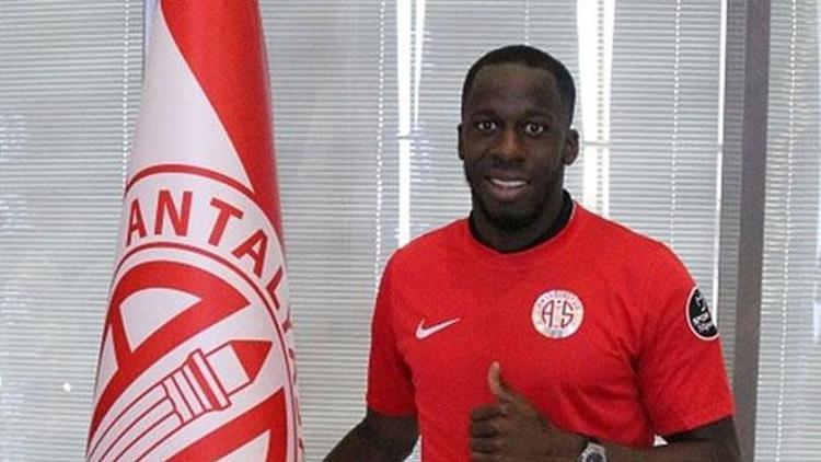 Antalyaspor iki futbolcuya lisans çıkaramadı