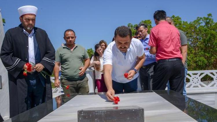 Şehit Yarbay Hüseyin Avni Bey kabri başında anıldı