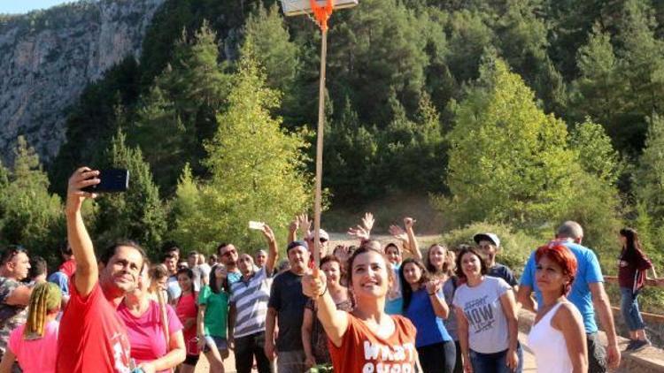 Karasu Kanyonu’nda selfie yarışı