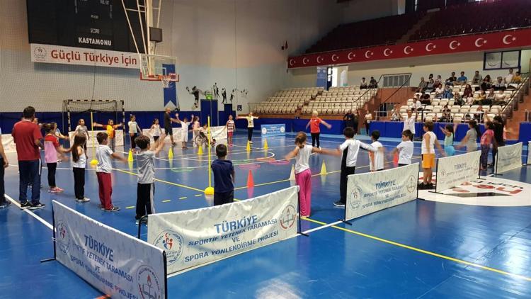 424 bin öğrenciye sportif tarama