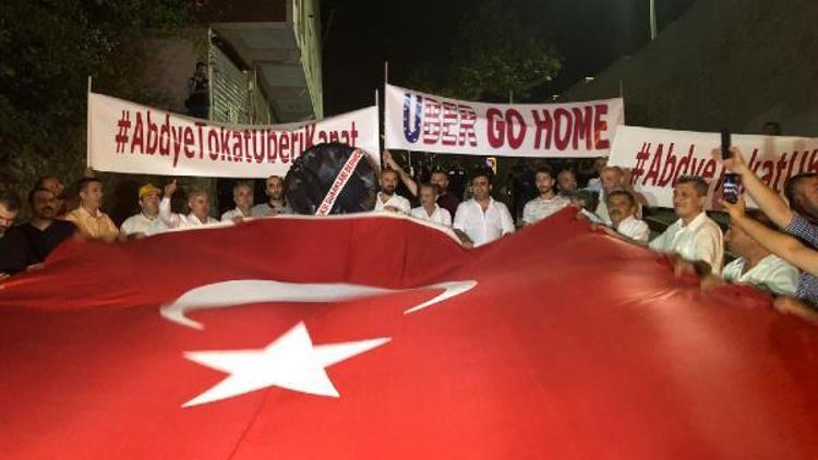 Taksicilerden ABD Başkonsolosluğu önünde protesto