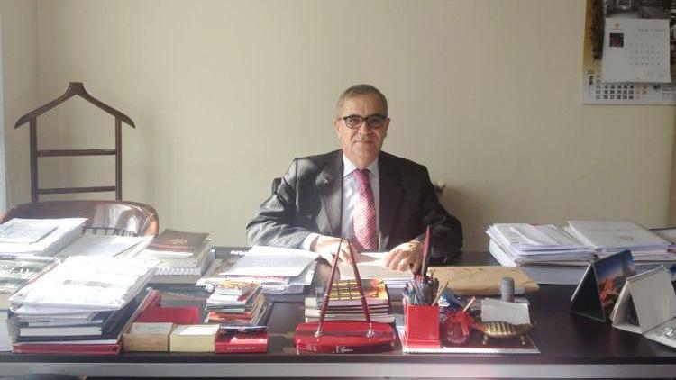 Hukuk Profesörü Necmi Yüzbaşıoğlu’ndan meslek tüyoları