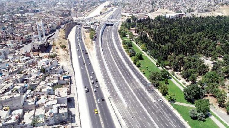 Gaziantepte bir dönemde 13 kavşak yapıldı