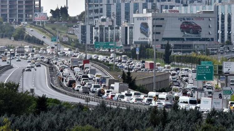 Fotoğraflar// İstanbul trafiğinde son durum