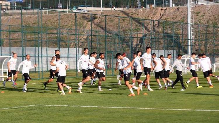 Beşiktaş, Erzurumspor maçının hazırlıklarını tamamladı