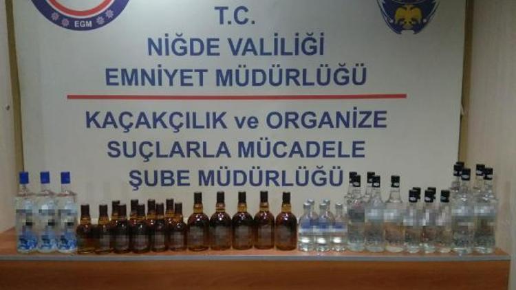 Niğde’de 65 şişe kaçak içki yakalandı