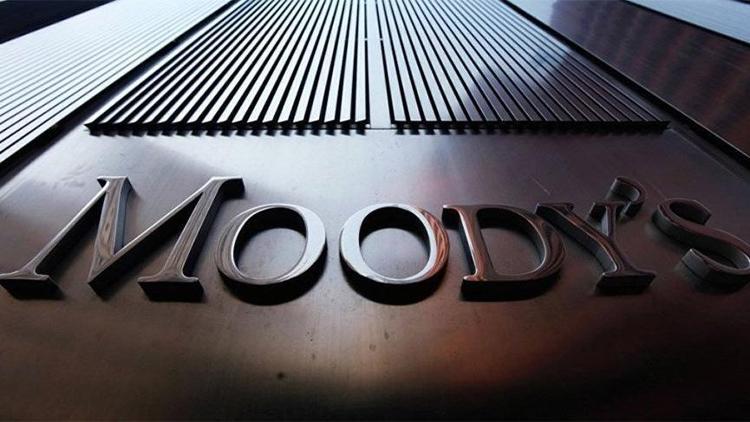 Moodys, İtalyanın kredi notunun izleme süresini uzattı