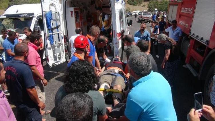 Tuncelide hatalı sollama kazası: 1 ölü, 7 yaralı
