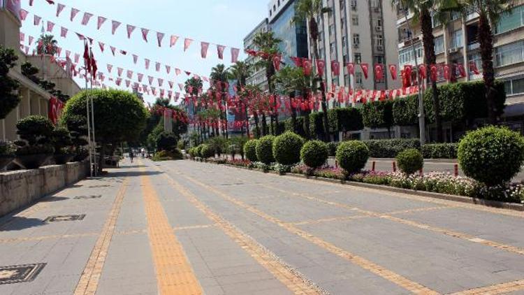 Adana Kurban Bayramında Hayalet Şehire Döndü