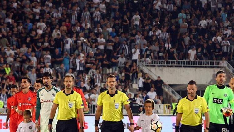 Partizanda acı kayıp Tribünde kalp krizi geçirdi