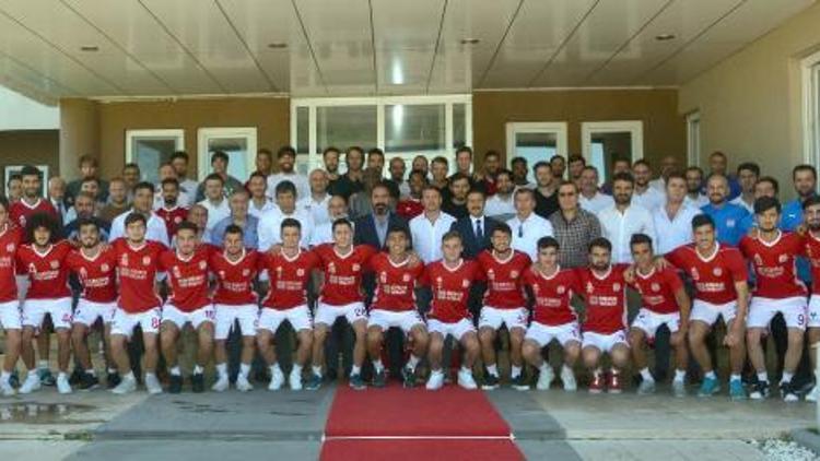 Demir Grup Sivasspor bayramlaştı