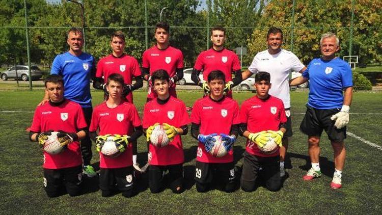 Samsunspor geleceğin kalecilerini yetiştirecek