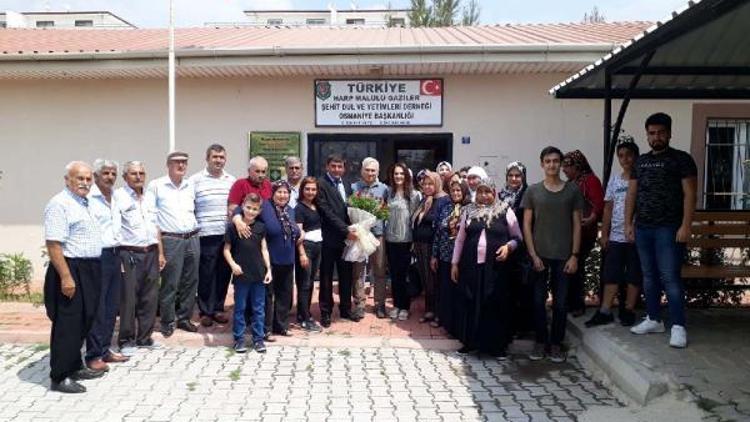 Tuğgeneral Ataktan şehit ailelerine ziyaret