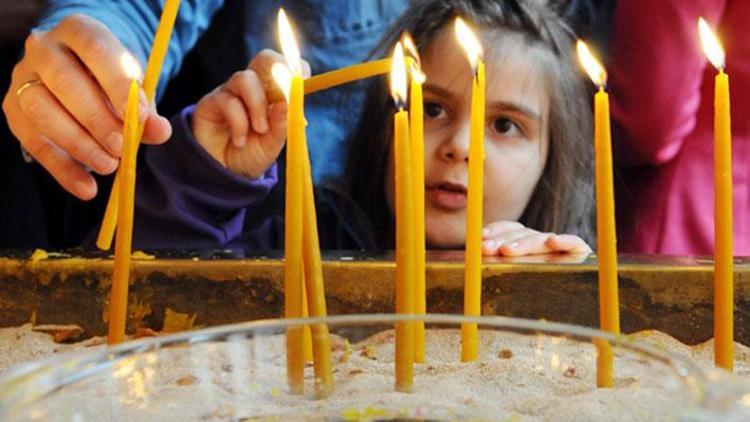 10 yılda bin kilise daha cemaatsiz kalacak