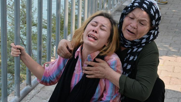 Kanalda kaybolan Afgan Rami’nin anne ve ablasının feryatları