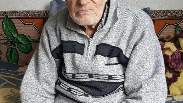 6 yaşındayken Yunanlara esir düşen Ali Osman Dede, 102 yaşında öldü