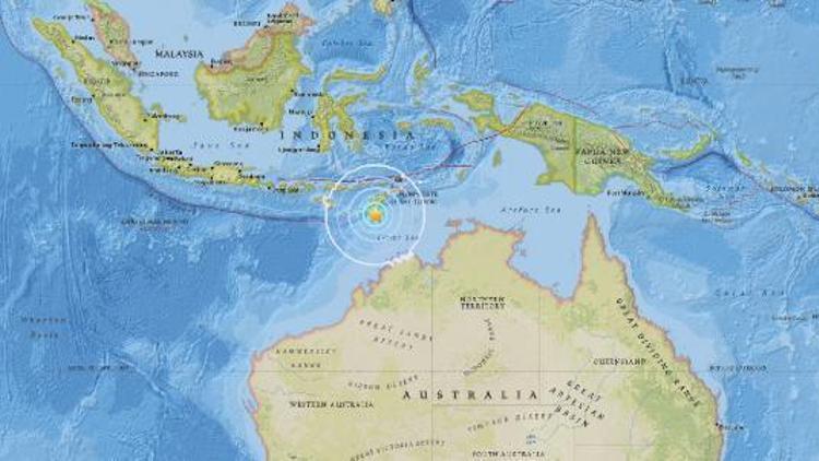 Endonezya’da 6.2 büyüklüğünde deprem