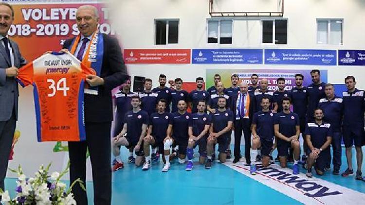 İstanbul Büyükşehir voleybolda sezonu açtı