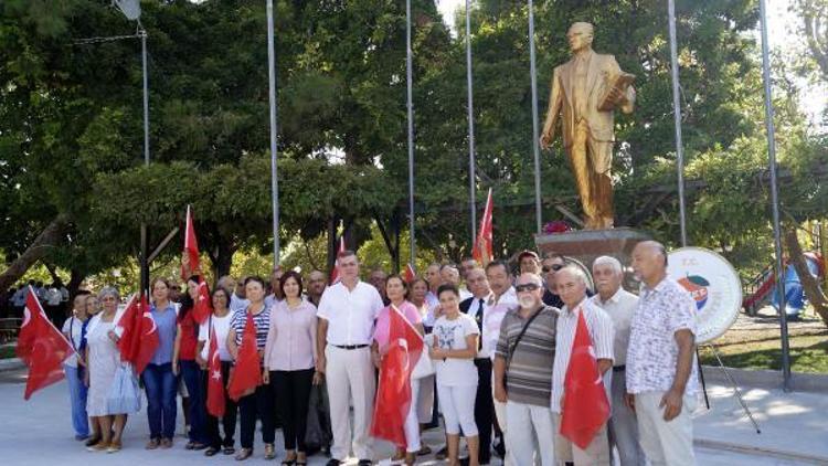 Finikede Zafer Bayramı törenle kutlandı